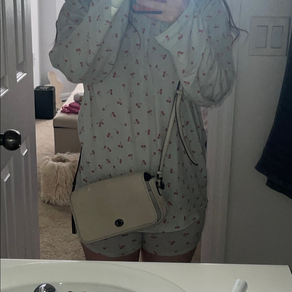 Coach Dinky Crossbody Bag - Picture 10 of 11